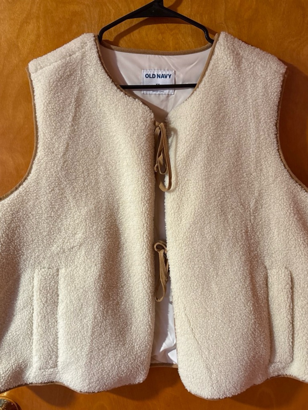 Old Navy Cream Faux-Sherpa Vest with Suede Trim